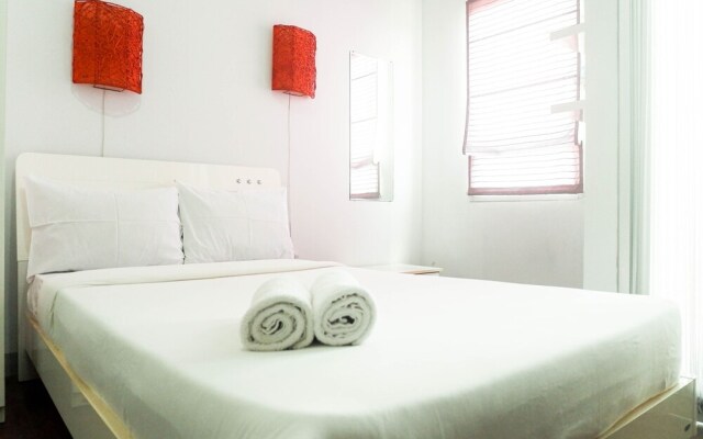 Comfy & Clean Studio Apartment at Puri Mas
