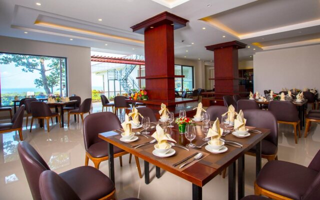 Tom Hill Boutique Resort & Spa