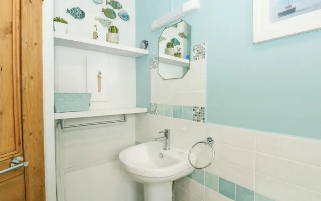 Harbour Catch Cottage