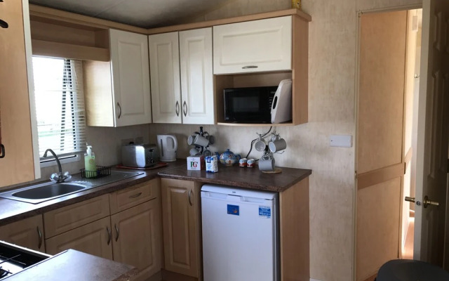Rebecca Caravan Camber