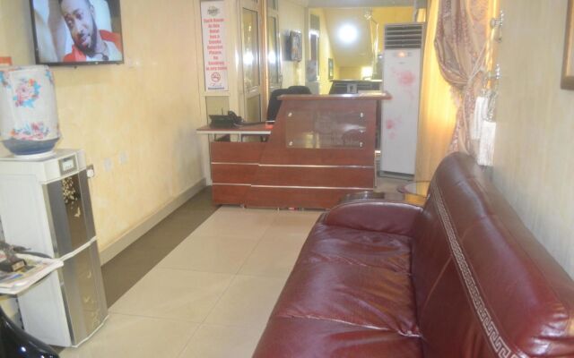 Sweet Savor Hotels & Suites