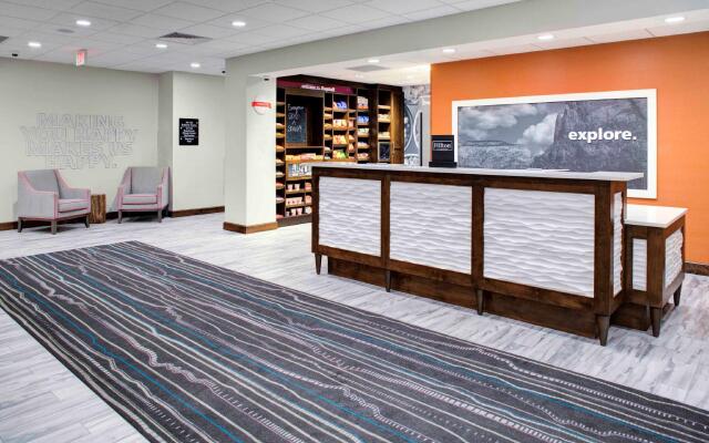 Hampton Inn & Suites Flagstaff East