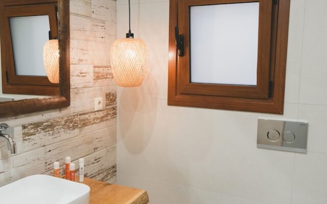 Aesthisis Sensational Accommodation