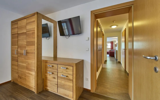 Apartment Residence Top 1