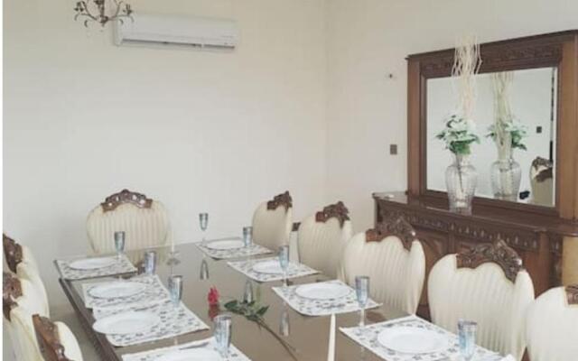 Mansion 12
