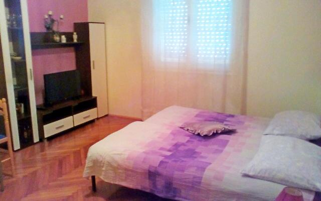 Apartments Ana