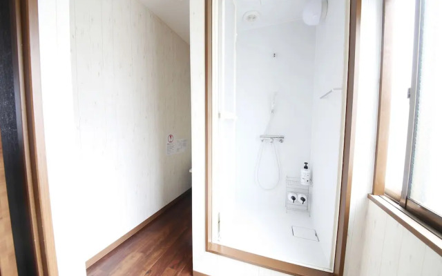 Guest House Liz Nakazaki-cho