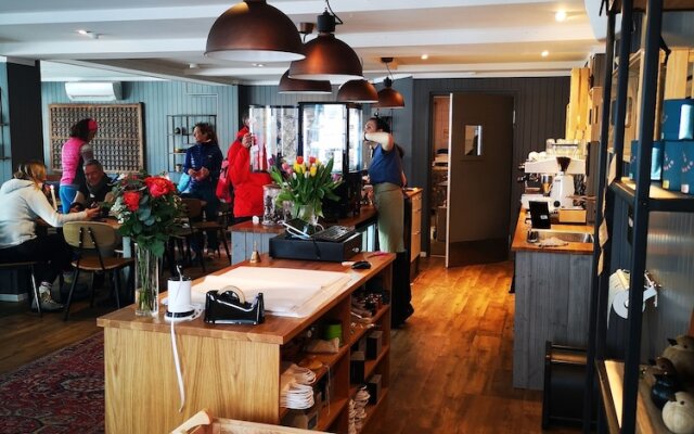 Henningsvær Guesthouse