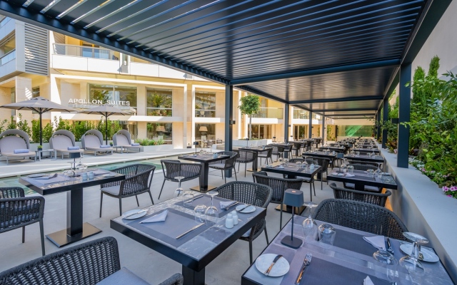 Divani Escape- Adults only