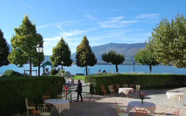 Le Pavillon des Fleurs