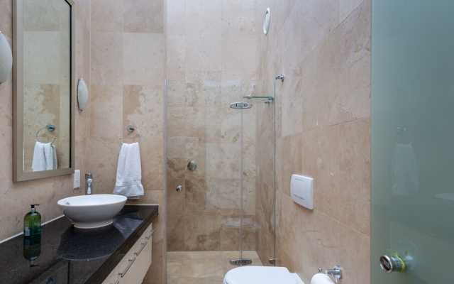 Penthouse 702 Kylemore B