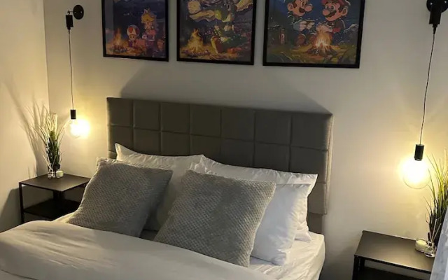 The Retro Suite With Wii Games and Entertainment