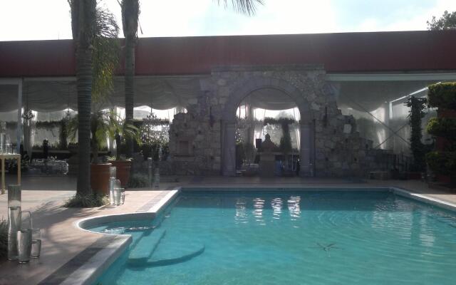 Villa San Jose Hotel and Suites