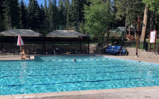 A Golden Getaway Pool, Hot Tub, Tennis, & More