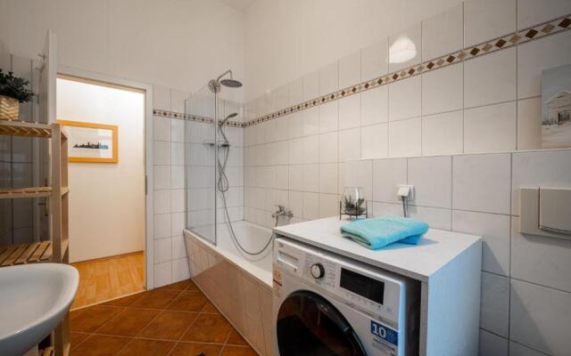 Große Altstadtwohnung im Zentrum, mit Balkon, TOP Lage, 4 Schlafplätzen