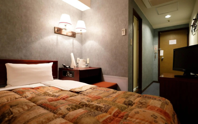 Tokyo Inn