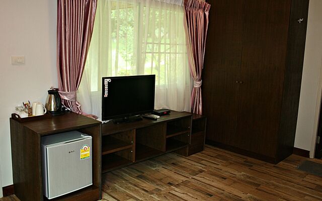 Phu Ing Fah Resort