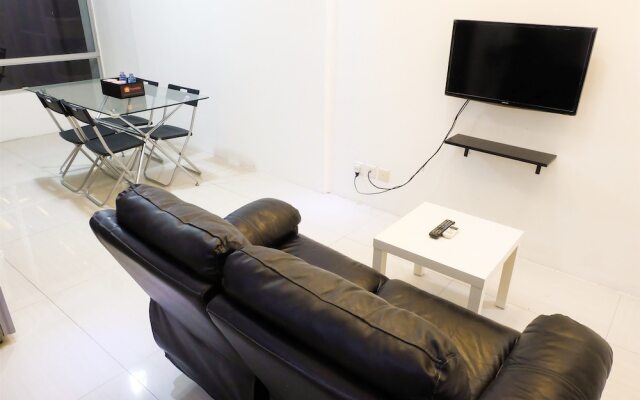 Strategic Location 2 Bedroom Sudirman Park By Travelio