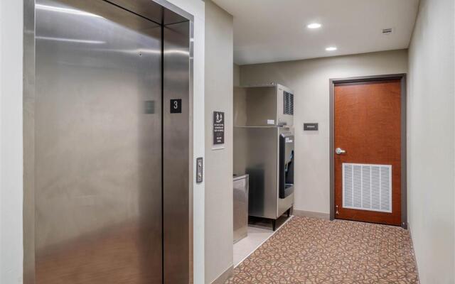 Sleep Inn & Suites College Station near University