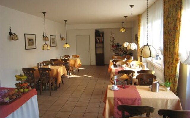 Hotel Garni Alt Refrath