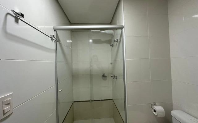 iFlat Brookfield Towers BT3004