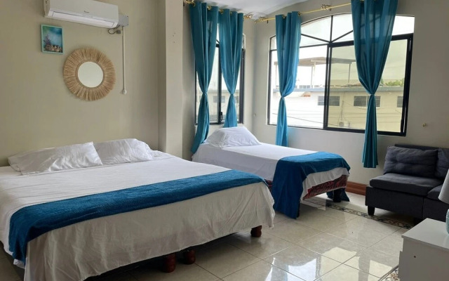 Reef Hostel Manta