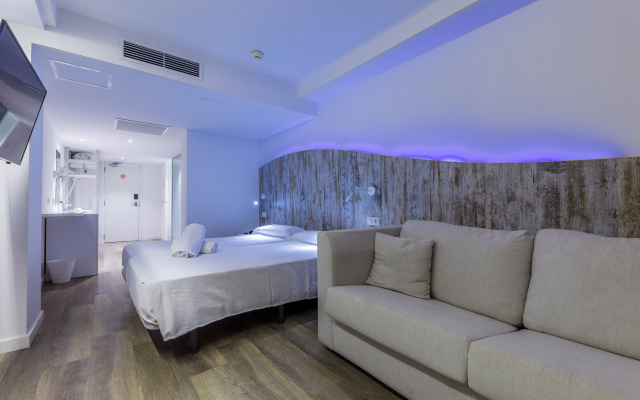 Welikehotel Triton Beach