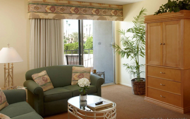 WorldMark Palm Springs - Plaza Resort and Spa