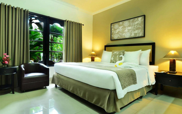 Sarinande Hotel