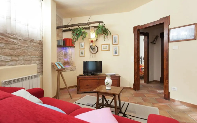 Large Holiday Home in Cagli With Pool
