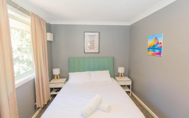 Sponars Onshore 3 of 41 Cobbon Crescent