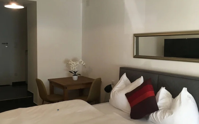 Stock Exchange Apartment