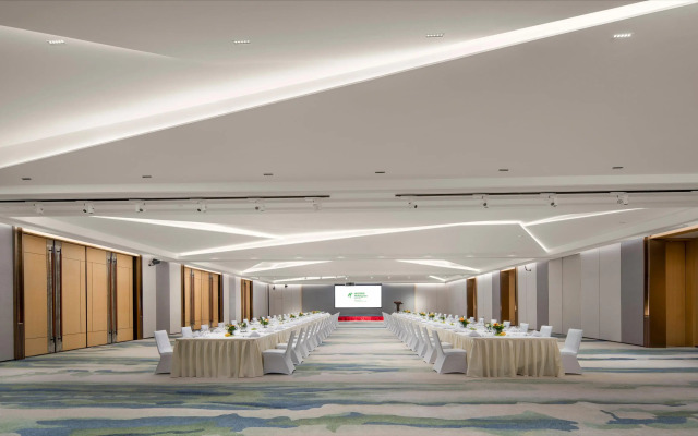Holiday Inn Qinhuangdao Haigang by IHG