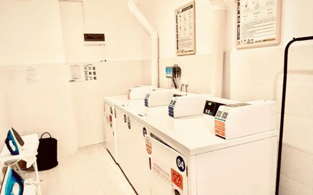 Middle Huaihai Road Homestay