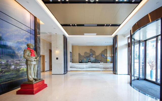 Atour Hotel Lugu Changsha