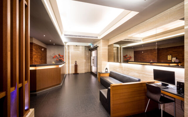 Royal Garden Hotel
