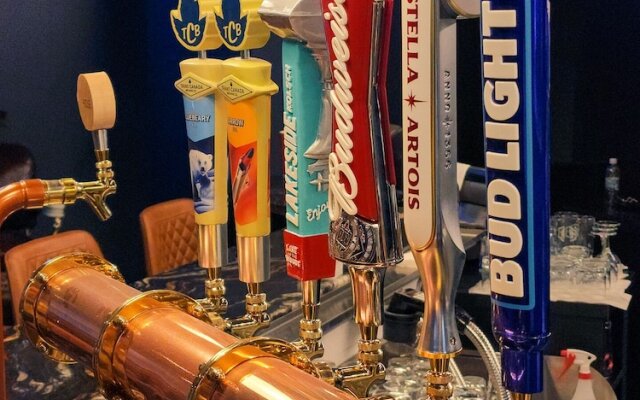 The Hotel at Falcon lake