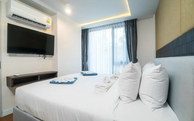 Aristo Surin by Lofty