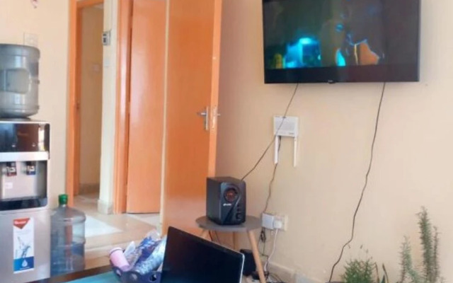 Stay.Plus Imara Daima Transit House