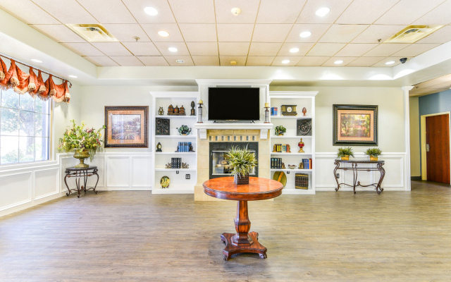 OYO Townhouse Oklahoma City Airport