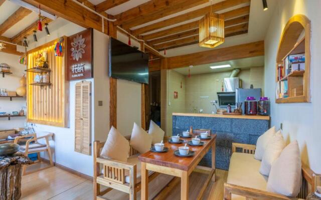 Floral Hotel · Dream Lijiang Inn Lijiang