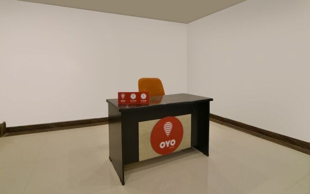 OYO 17315 Opal Residency