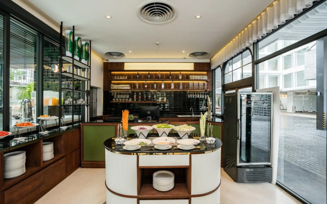 Hotel Amber Sukhumvit 85