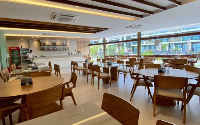 Mana Beach Experience by All