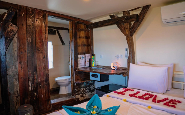 La Boheme Bajo – Guest Rooms – Labuan Bajo