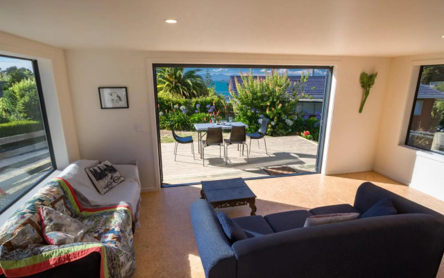 Tapu Bay Treasure - Kaiteriteri Holiday Home