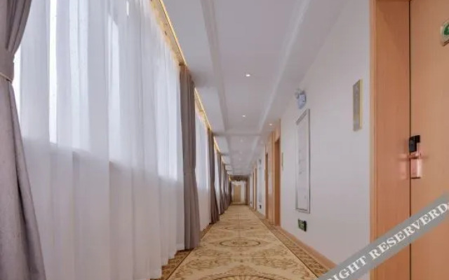 Vienna 3 Best Hotel (Shishou Zhongshan Road)