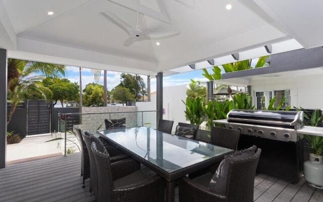 Noosa Boutique Apartments