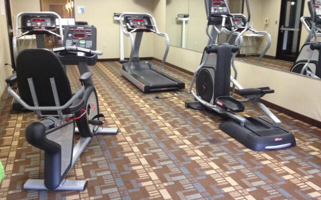 Holiday Inn Express & Suites Bridgeport by IHG