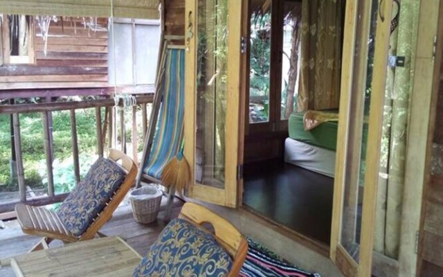 Kafair Hut - Adults Only